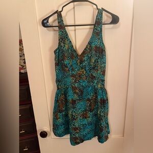 Leopard Print V-Neck Swimsuit